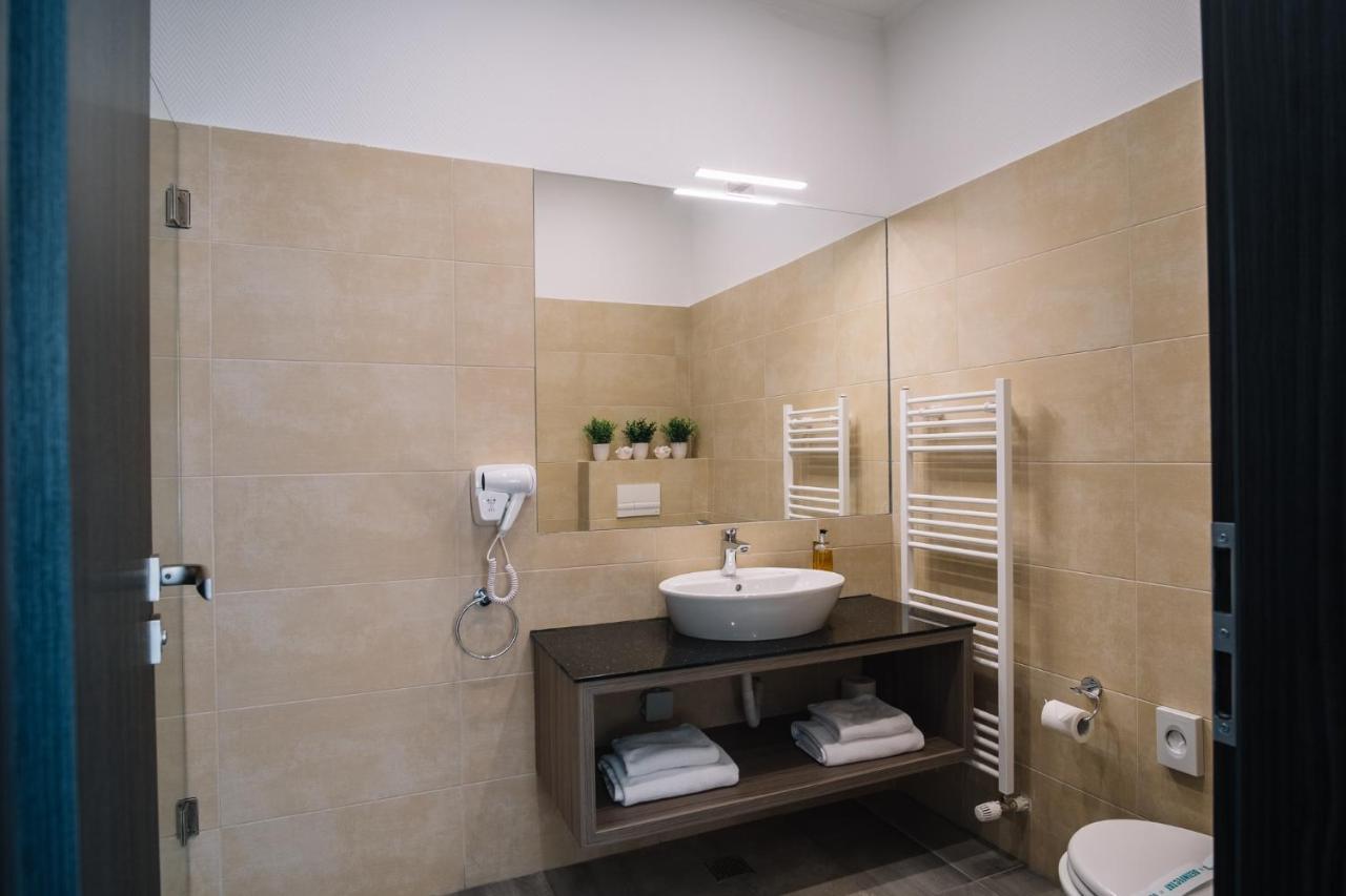 Norm Hill Hotel Клуж-Напока Екстериор снимка